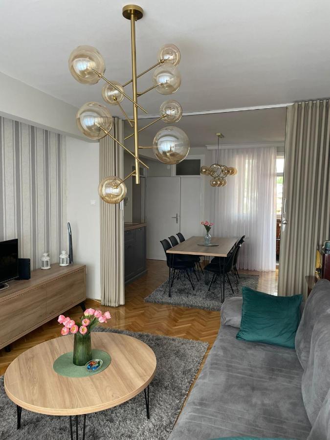 Apartman Filip Lux City Center Novi Pazar Ngoại thất bức ảnh