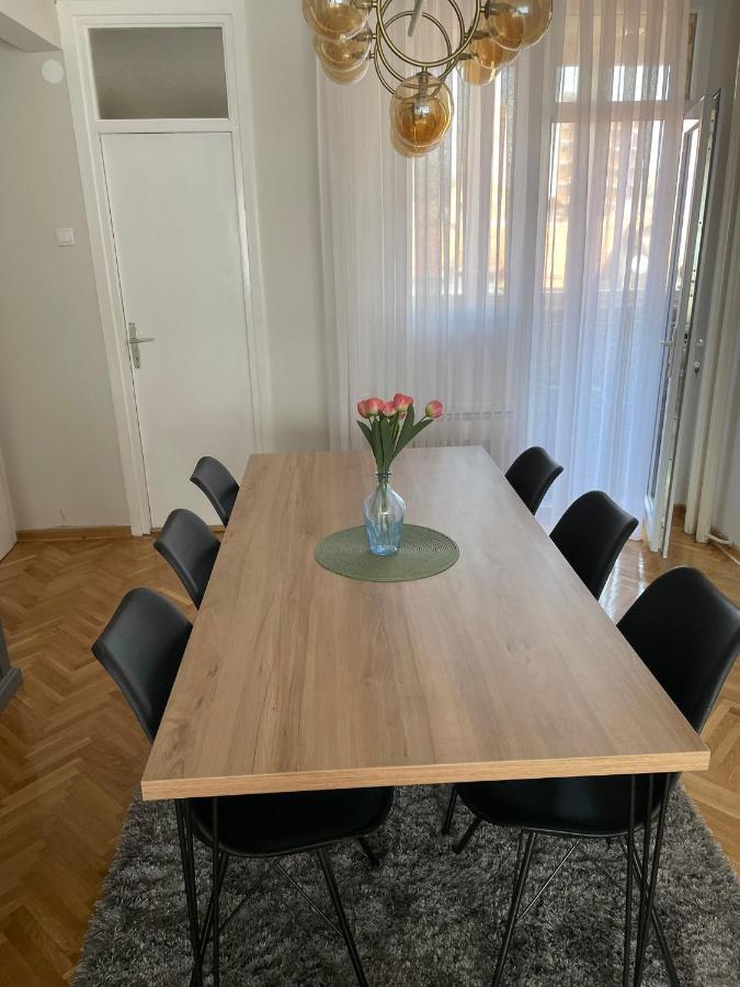 Apartman Filip Lux City Center Novi Pazar Ngoại thất bức ảnh
